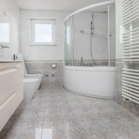 Nera Apartment