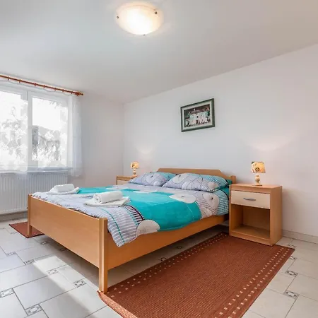 Nera Apartment